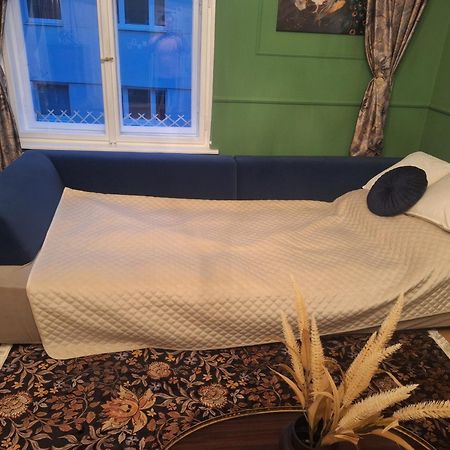 New, Stylish And Spacious Apartment Братислава Екстер'єр фото