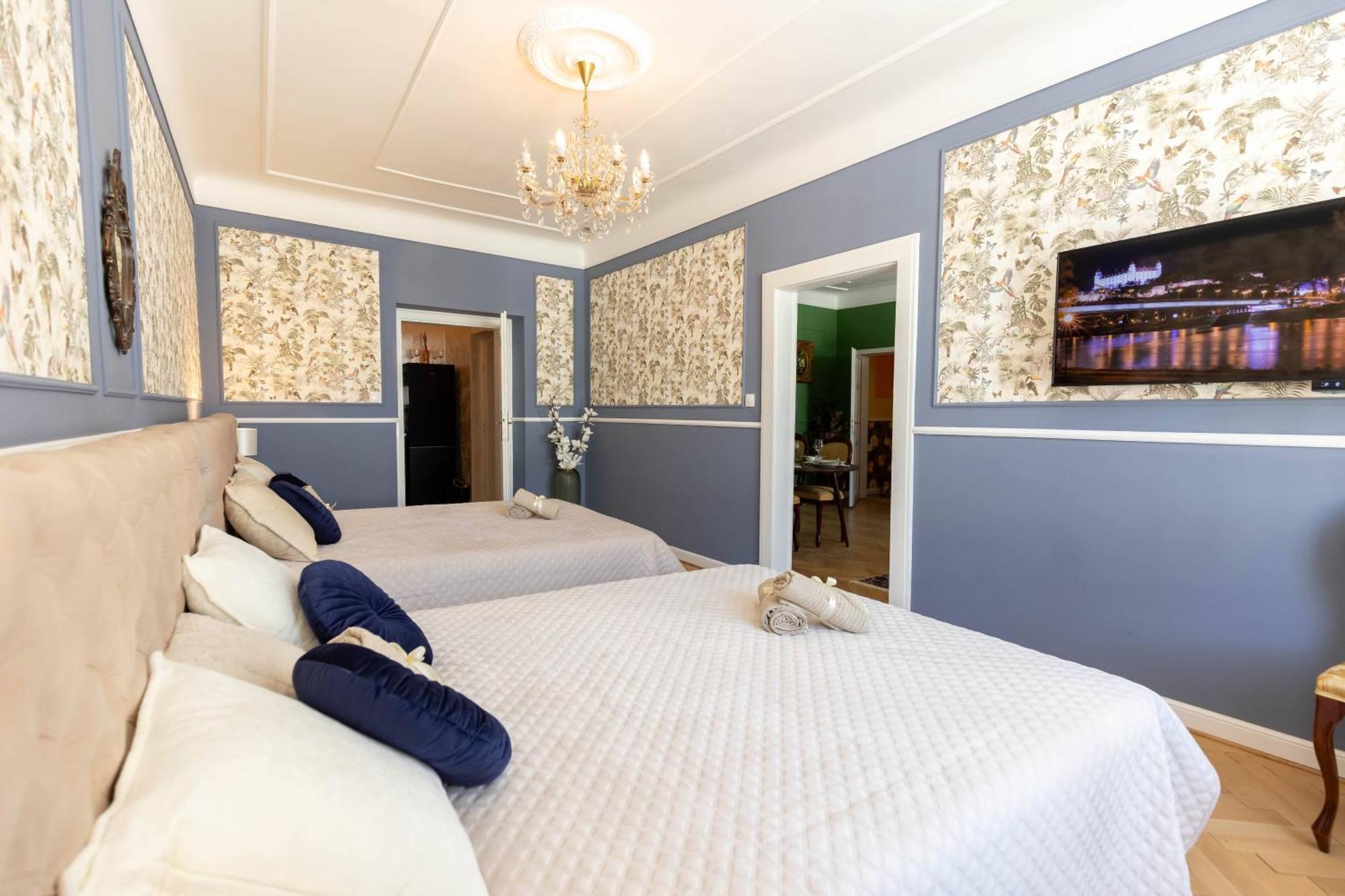 New, Stylish And Spacious Apartment Братислава Екстер'єр фото