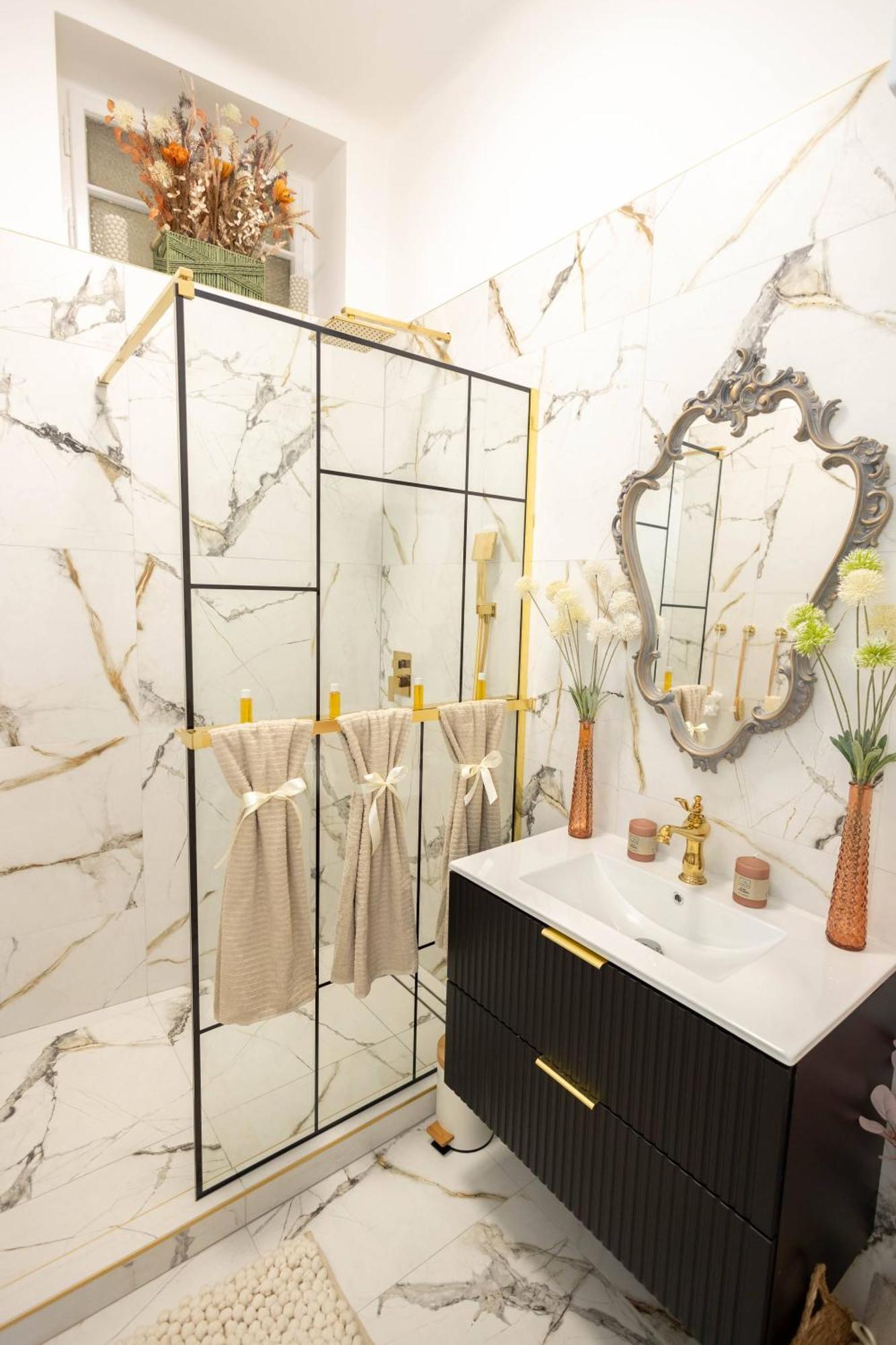 New, Stylish And Spacious Apartment Братислава Екстер'єр фото