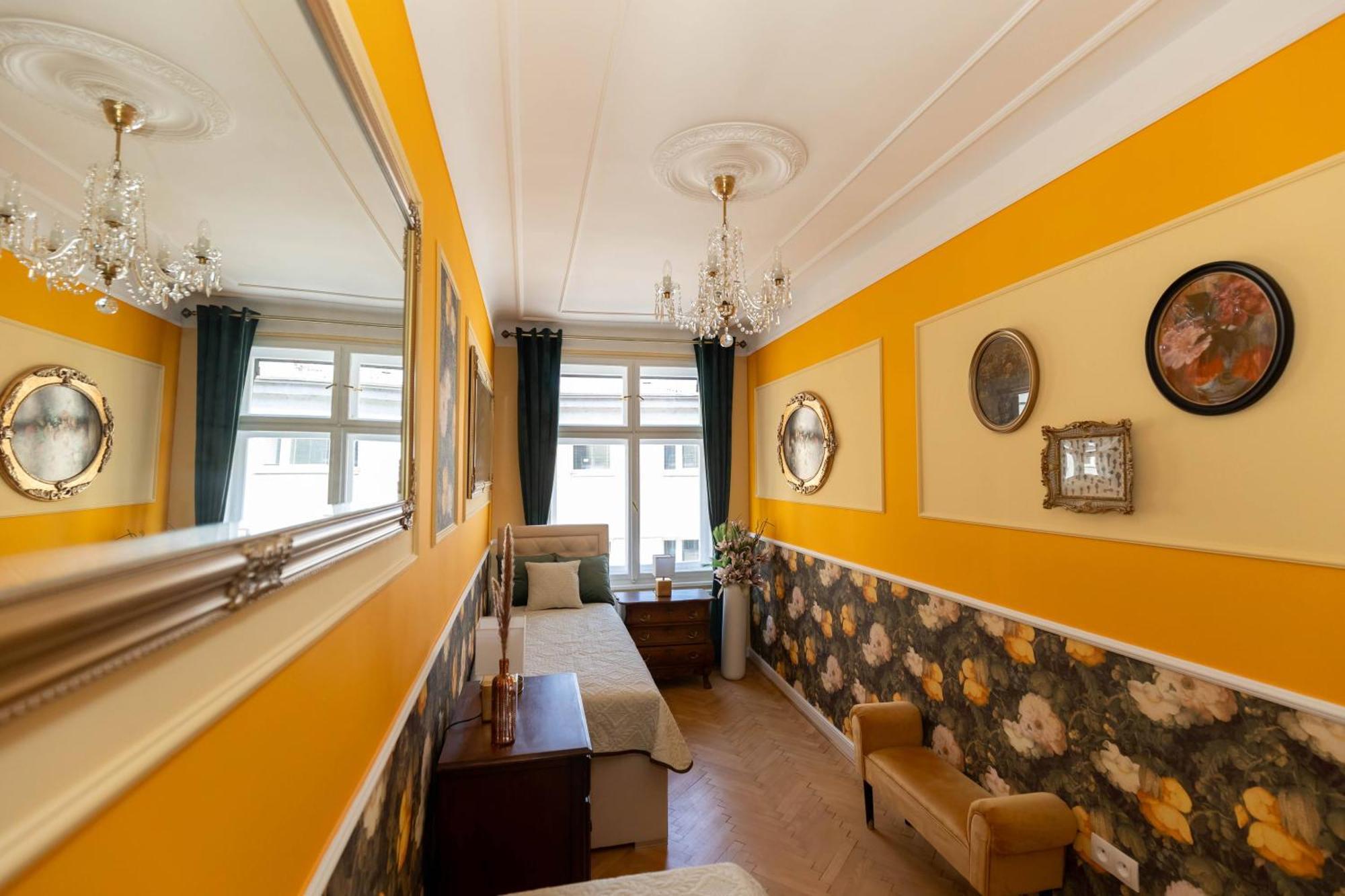 New, Stylish And Spacious Apartment Братислава Екстер'єр фото